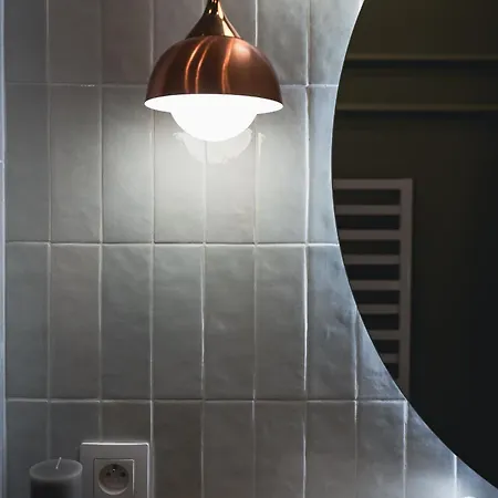 Moon Deer - Przy Deptaku - By Spaceapart * ילנייה גורה